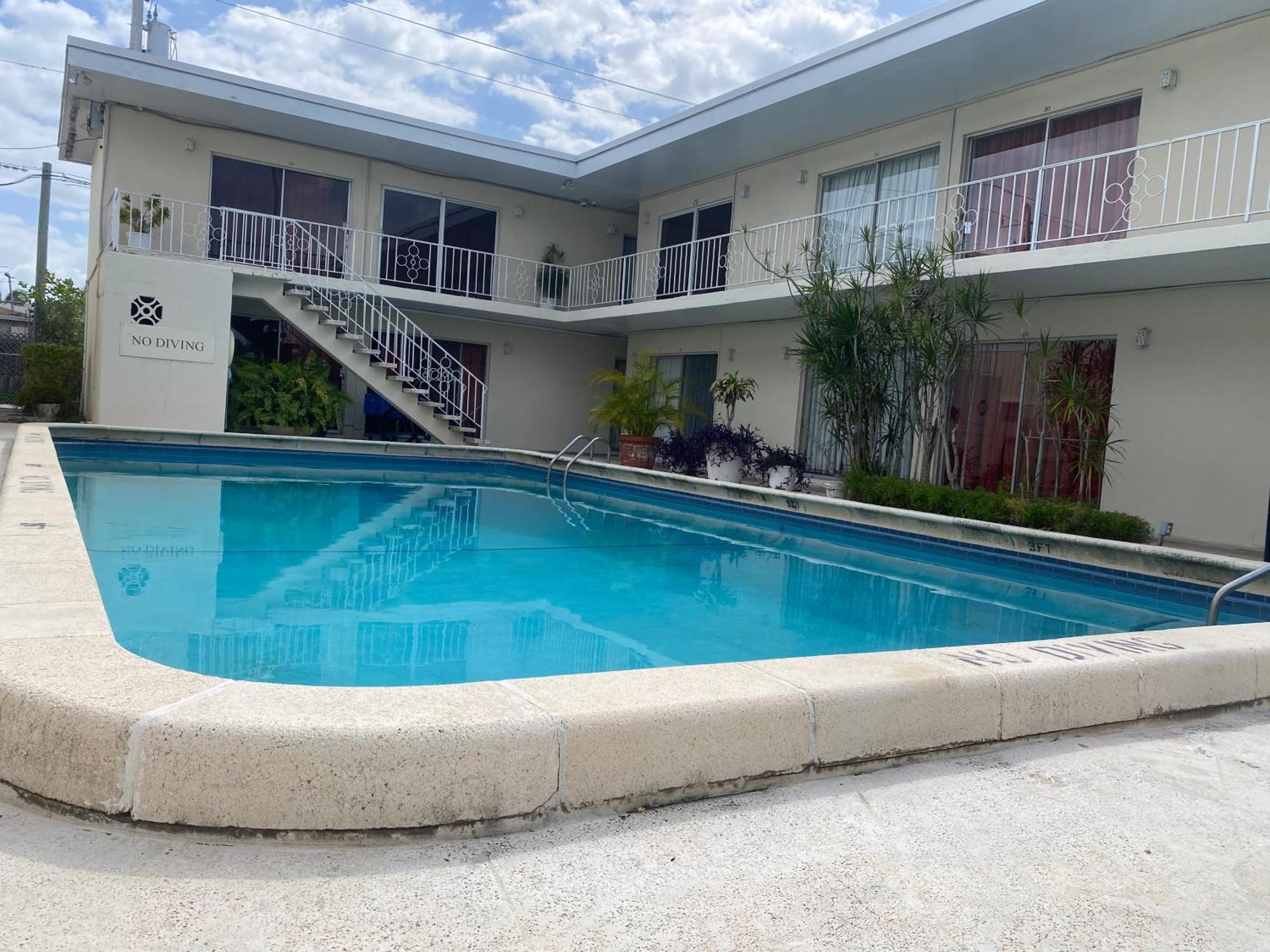 Queens Lodge Motel West Palm Beach Eksteriør bilde