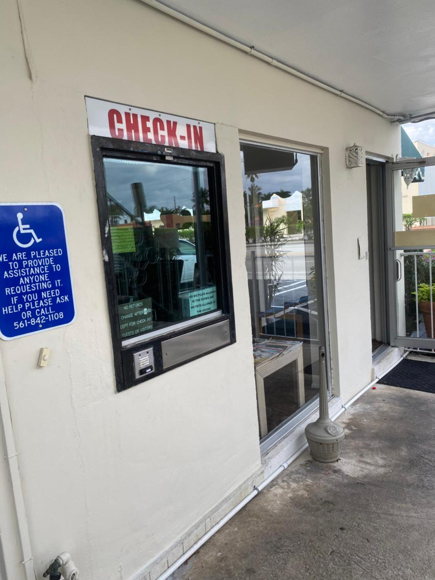 Queens Lodge Motel West Palm Beach Eksteriør bilde